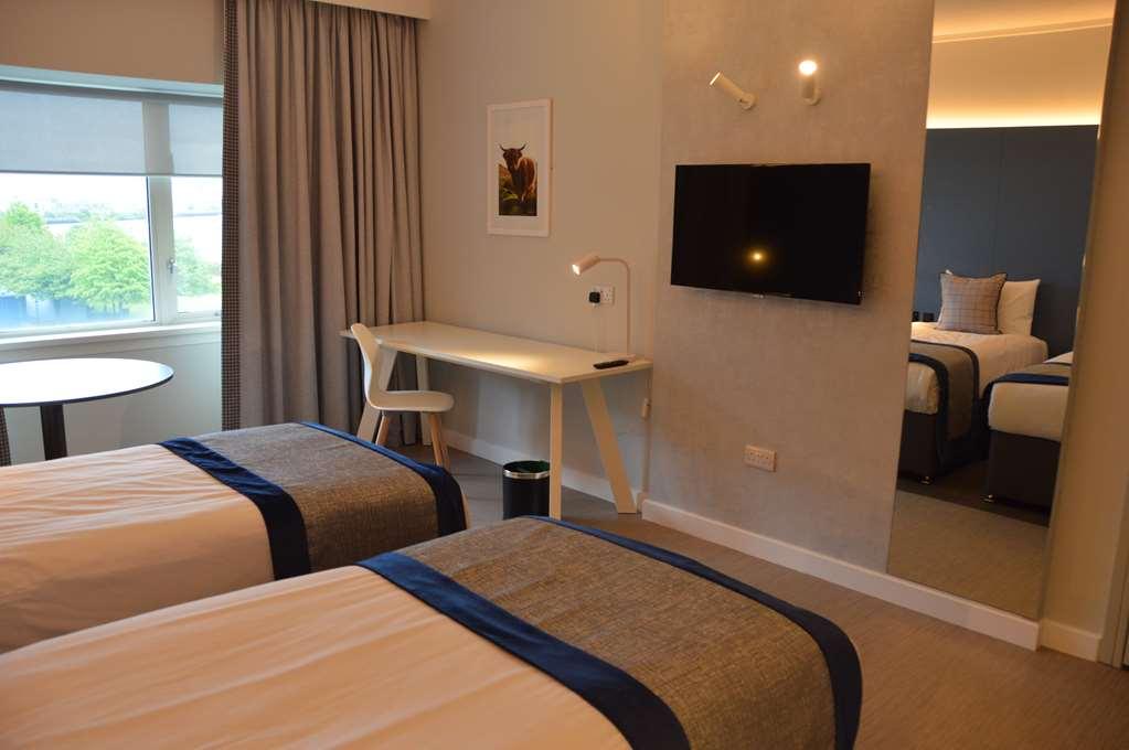 The Golden Jubilee Hotel Clydebank Phòng bức ảnh